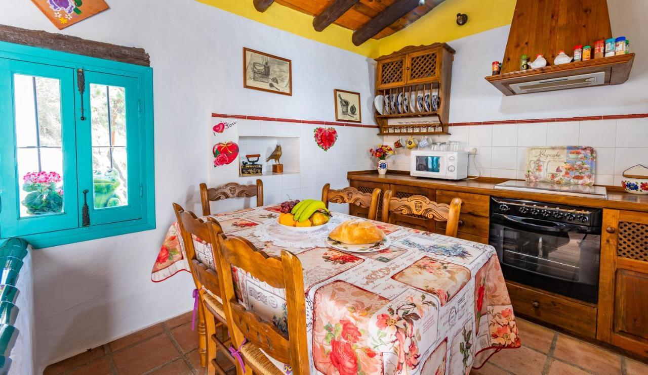 Casa Rosa, Con Encanto Y Piscina Climatizada Frigiliana Extérieur photo