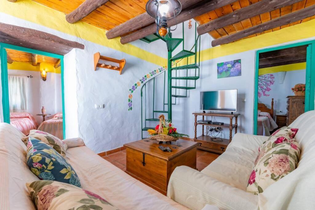 Casa Rosa, Con Encanto Y Piscina Climatizada Frigiliana Extérieur photo