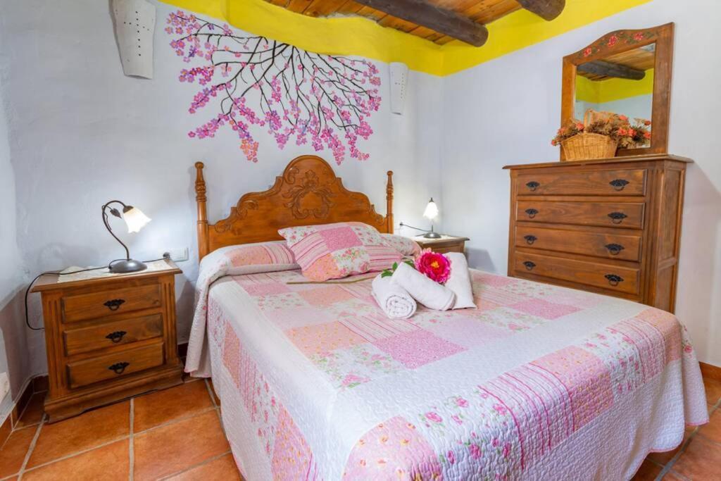 Casa Rosa, Con Encanto Y Piscina Climatizada Frigiliana Extérieur photo